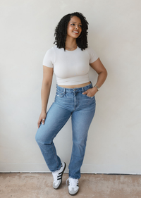 Short Sleeve Waist Length Top