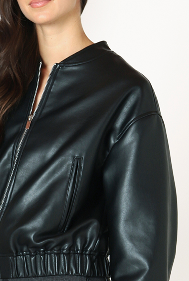 DEMI BLACK BLACK FAUX LEATHER 24 ブラック DEMI BLACK×BLACK FAUX LEATHER AKIKOAOKI