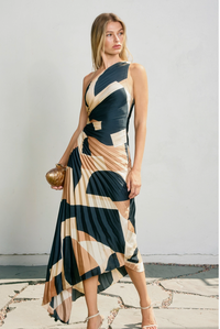 Asymmetrical Pleated Maxi Dress