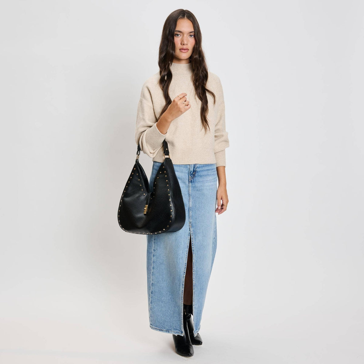 Olivia Hobo- Black