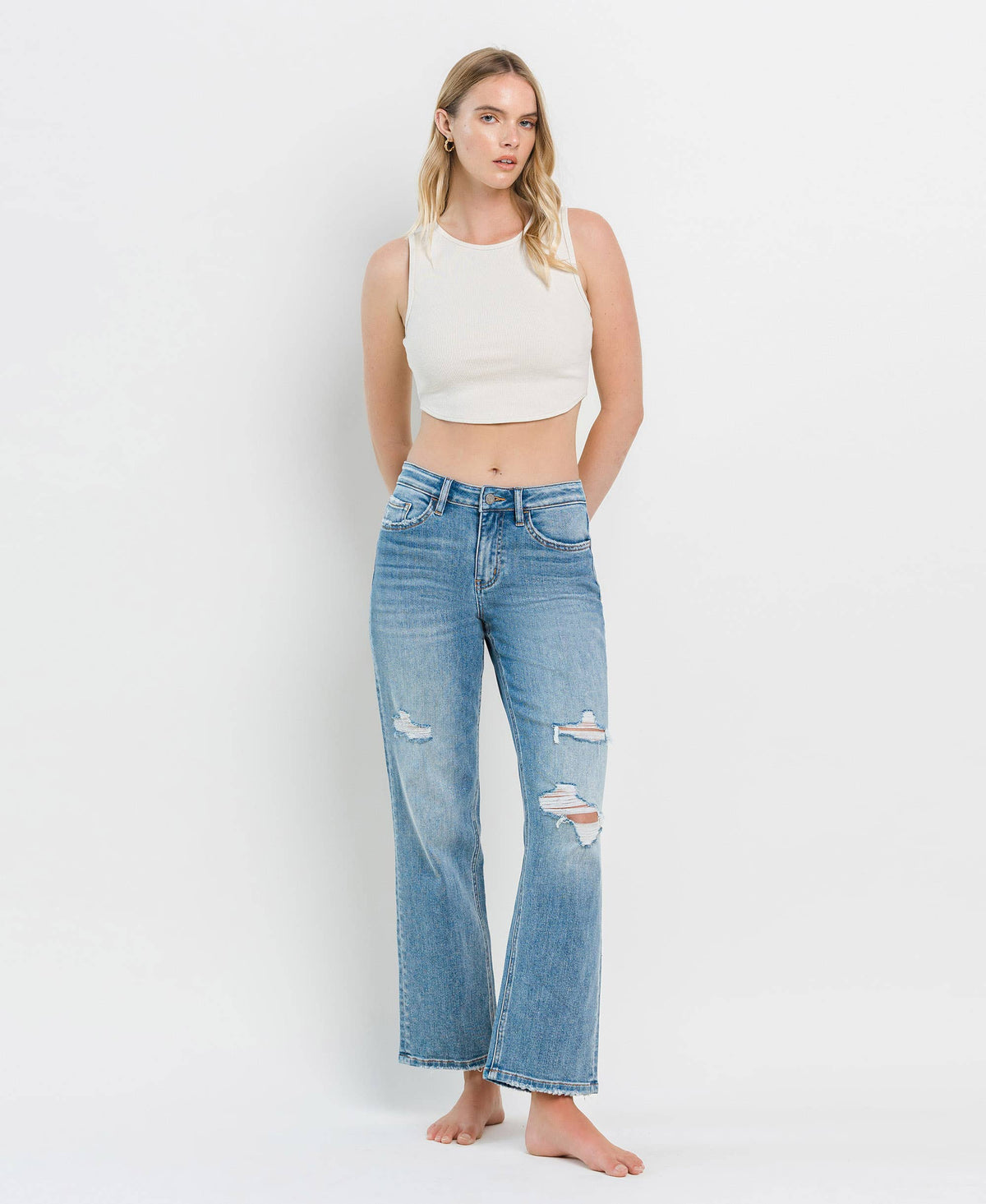 Distressed Straight Leg Jeans