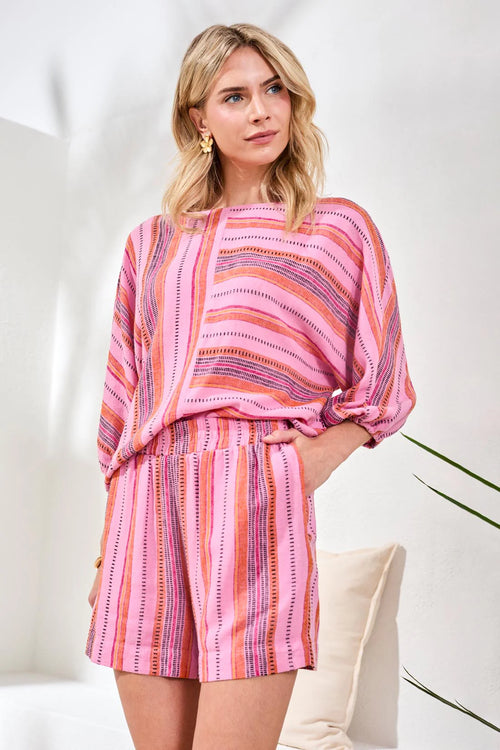 Tribal Pull On Short