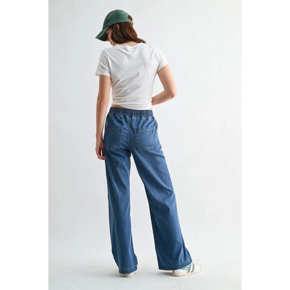 Wide leg Cinched Waist Pant
