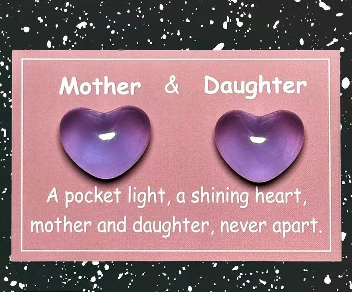 Mother/Daughter Pocket Heart Set