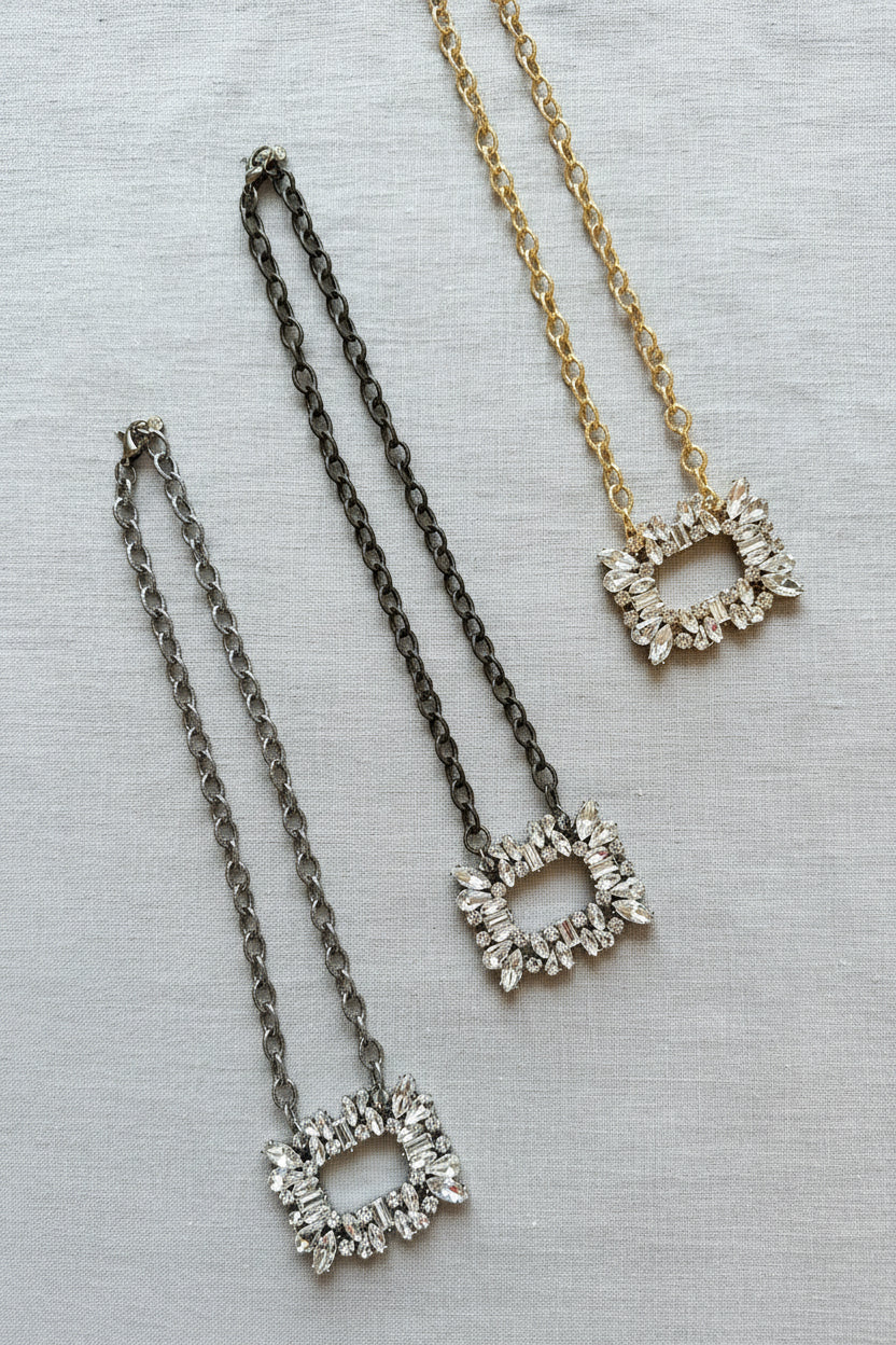 Chain W/Bling Rectangle