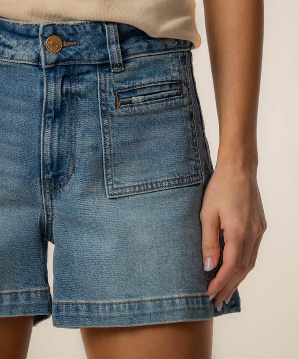Kut Jane High Rise Jean Short