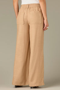 31/26" SKYRISE WIDE LEG W/ V-YOKE, SIDE SLITS & SELF TIE