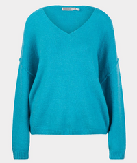 ESQ V-neck Sweater-Turq