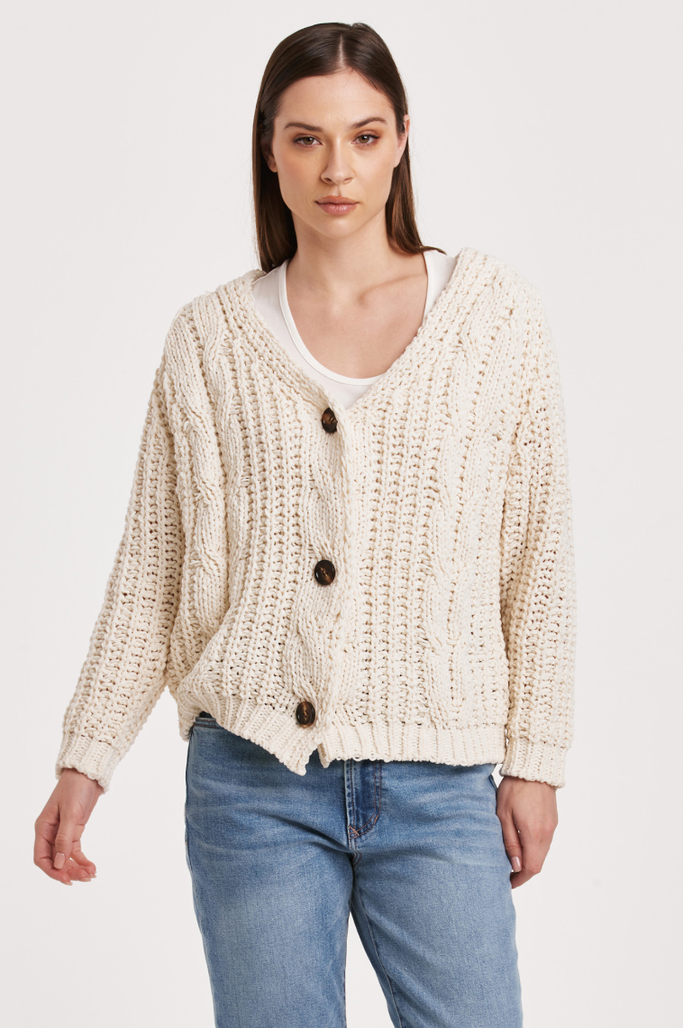 AL Cable Knit Cardi-Cream