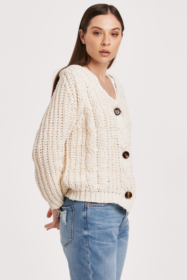 AL Cable Knit Cardi-Cream