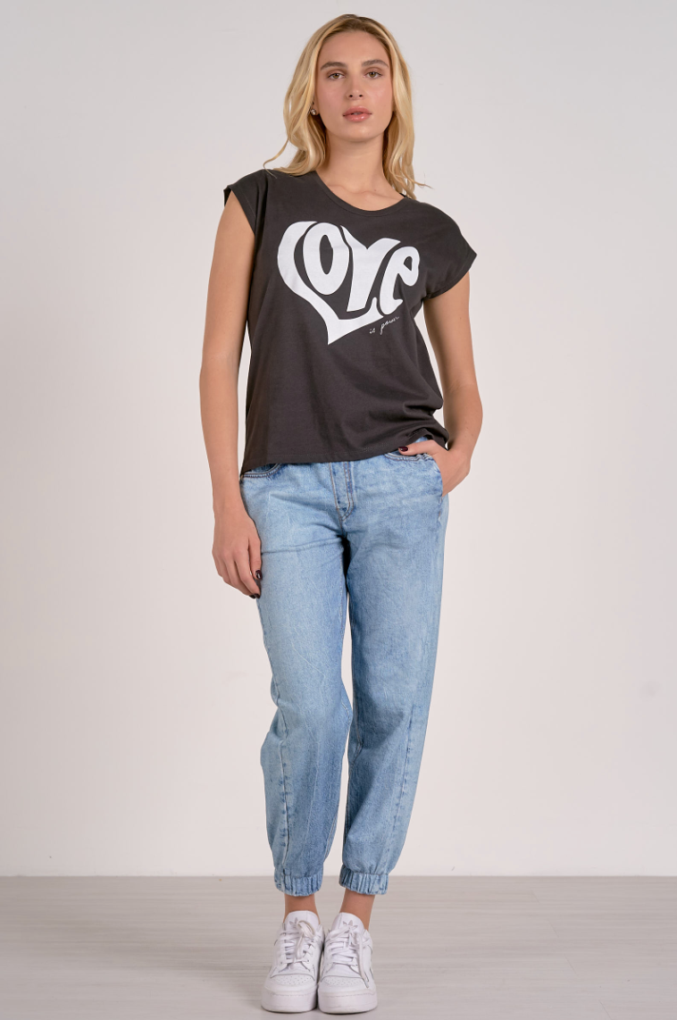 Love Heart Muscle Tee