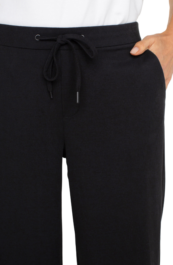 Pull-on Wide Leg Crop Trouser