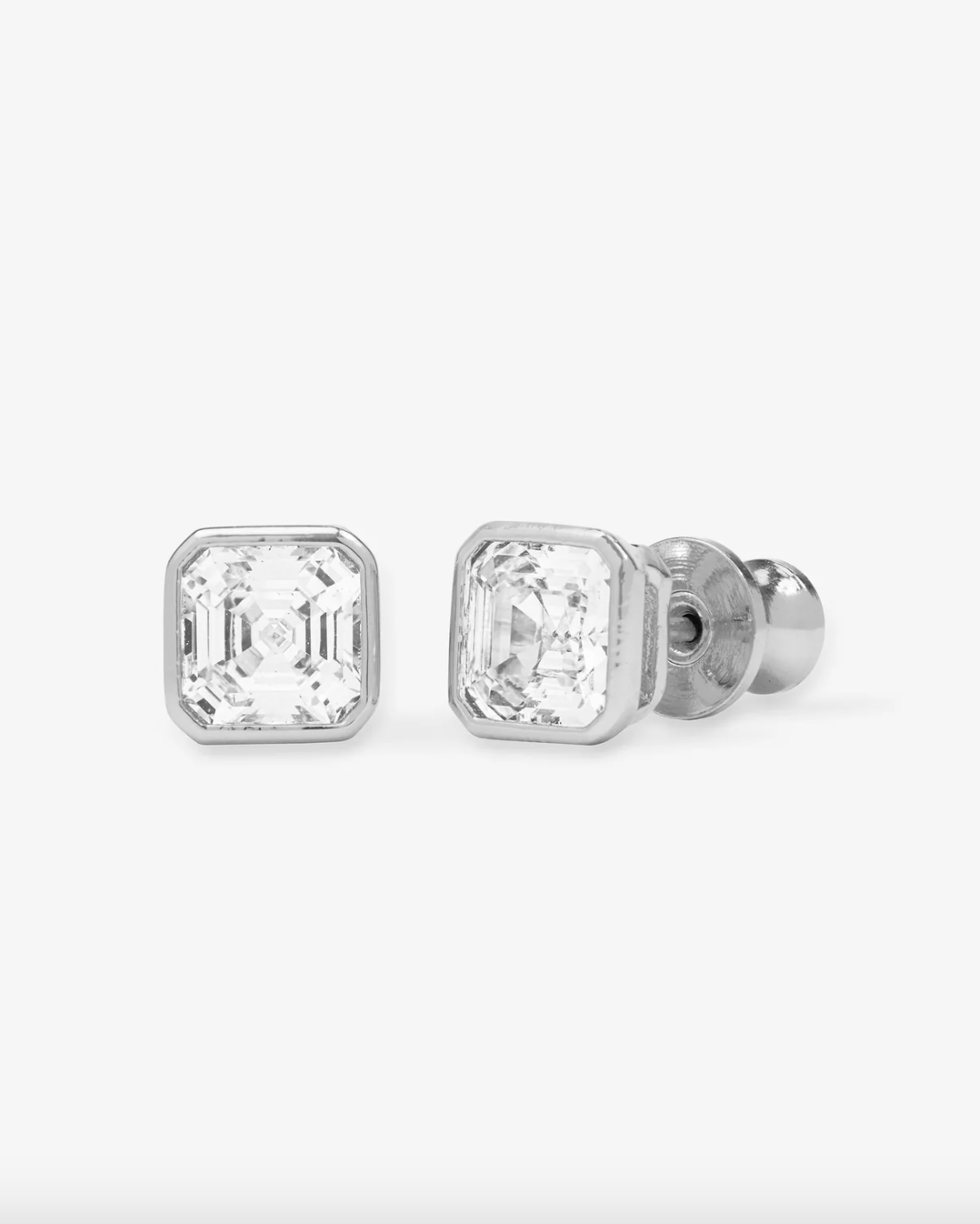 MM Duchess 6mm Stud Earrings