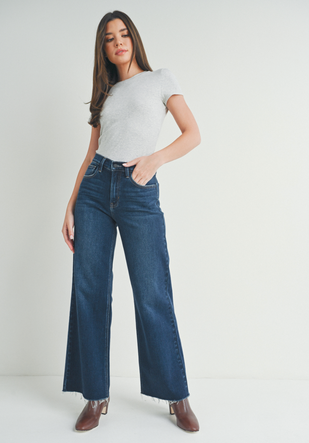 Full Length Wide Leg Jeans-Dark Wash