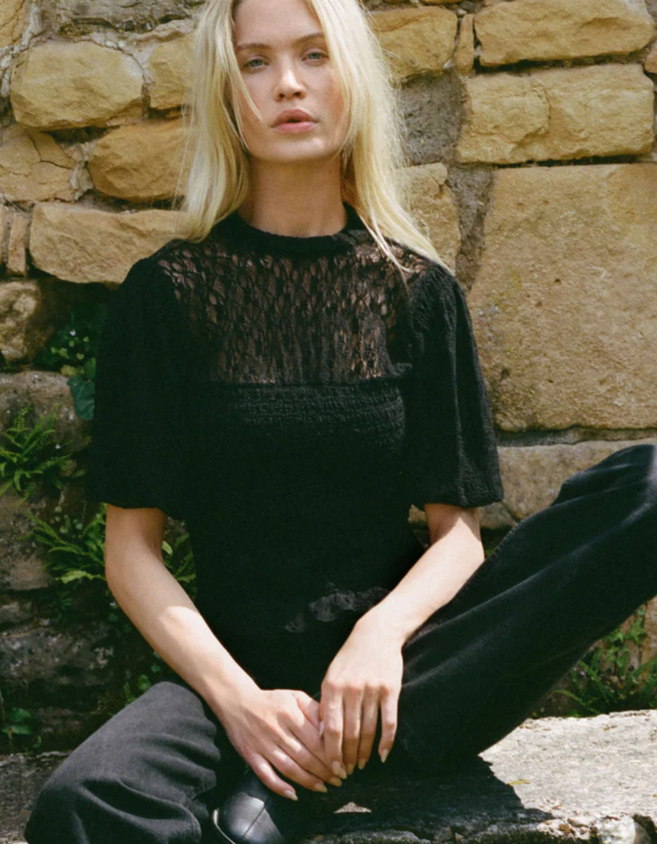 Glimpse Lace Top - Black