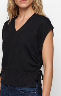Liverpool V-neck Sweater w/Ties