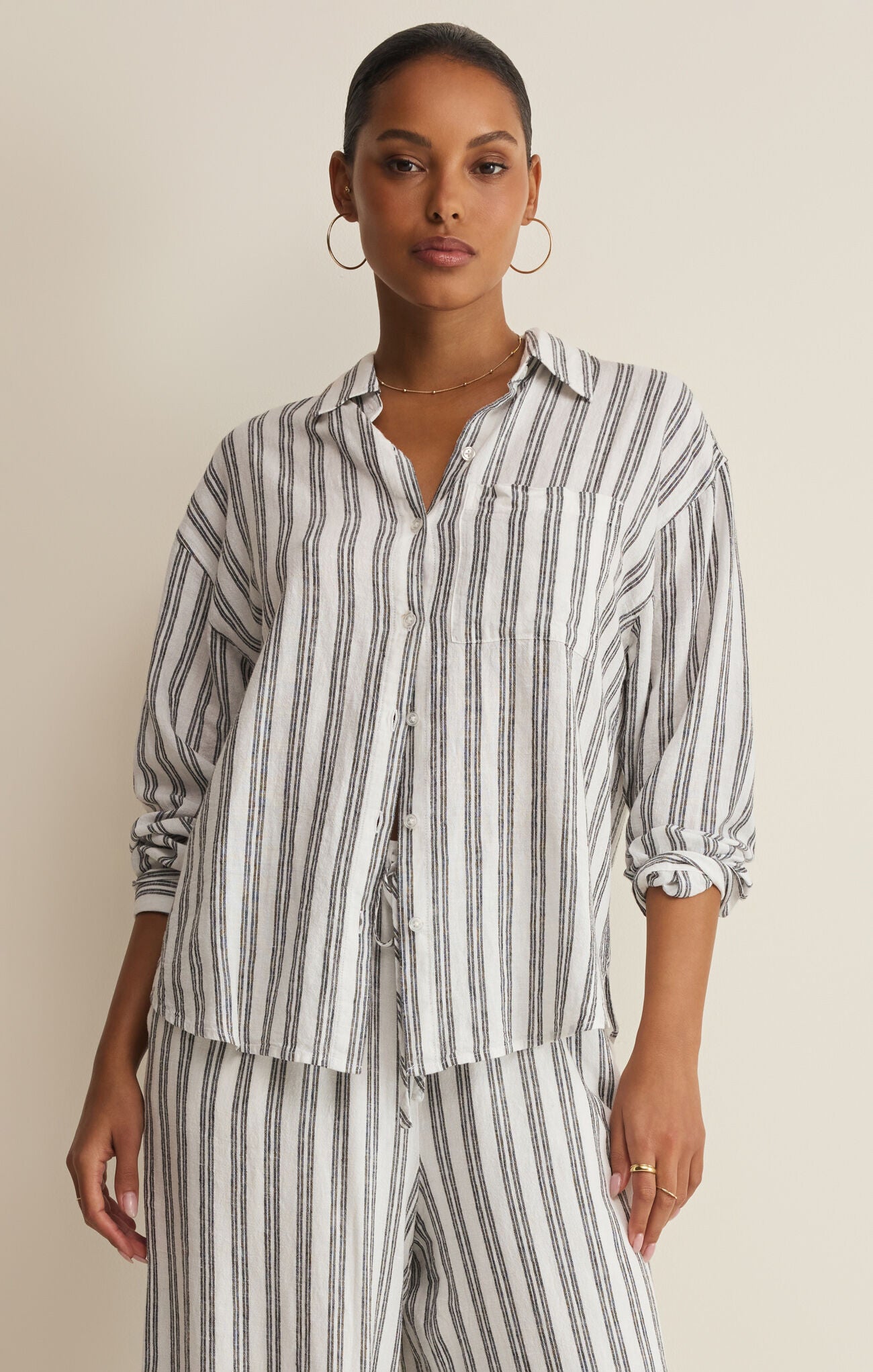 chika　60s シルクレーヨン ネップシャツ ホワイト 単色 ループカ Z Supply Perfect Striped Button Up ZT262689 – Style Niche Boutique