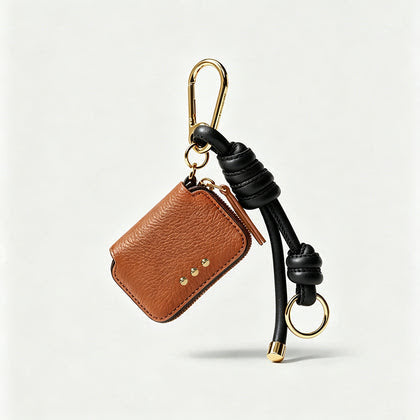 Brynn Clippable Card Wallet